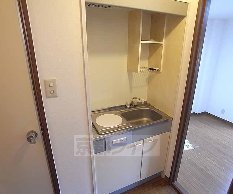 キッチン　シンプルなキッチンです。