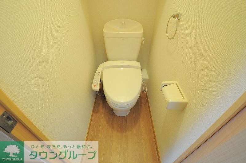 トイレ　ウォシュレット付