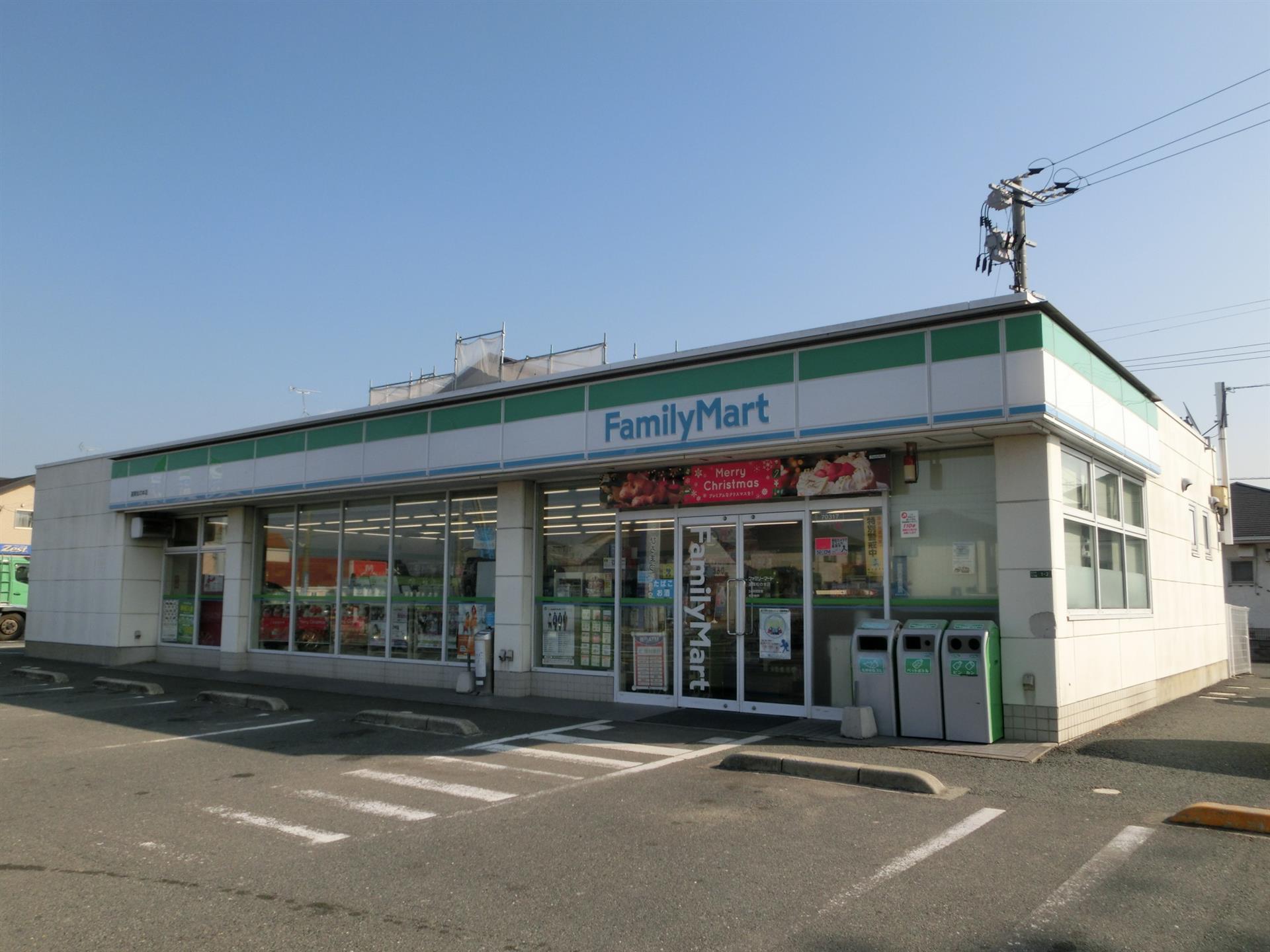 コンビニ　ファミリーマート遠賀松の本店（コンビニ）まで378m