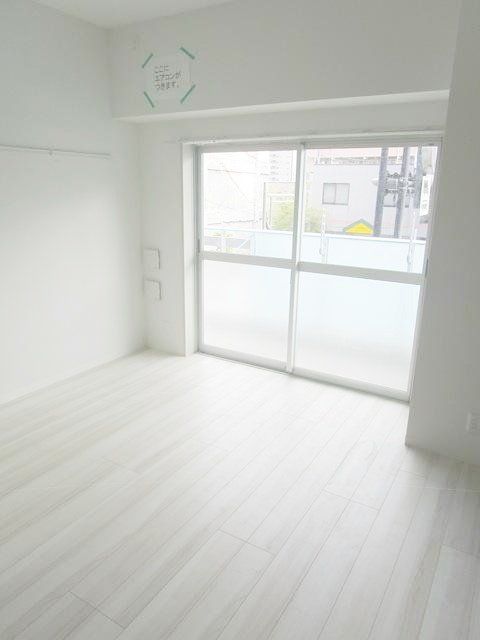 居室・リビング　★明るい洋室★