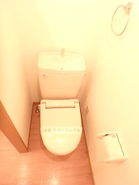 トイレ　別室参考写真です。