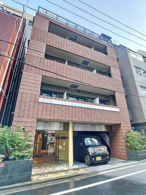 建物外観　外観は落ち着いています