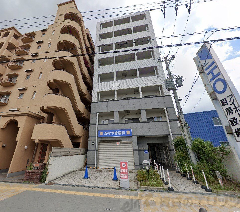 エントランス　外観