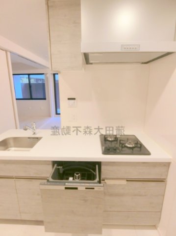 キッチン　2口ガス食洗器付きのシステムキッチン