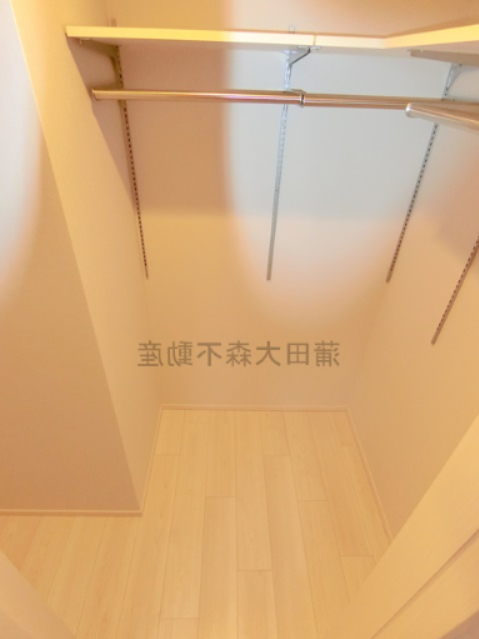 収納　洋室4.9帖　広々ウォークインクローゼット