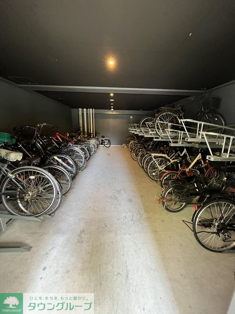 駐車場　駐車場