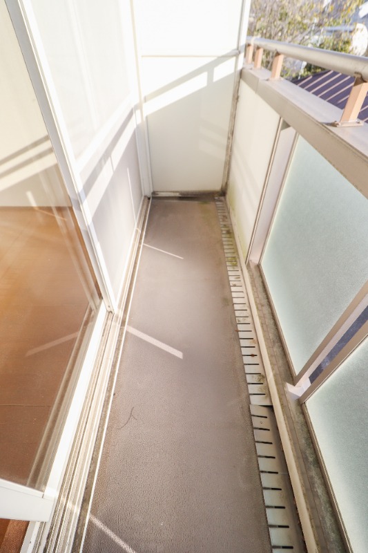 バルコニー　図面と現状に相違がある場合には現状を優先