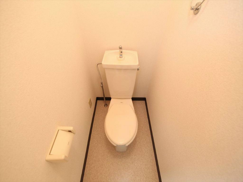 トイレ　トイレ（お風呂トイレ別）温水洗浄便座取り付け可