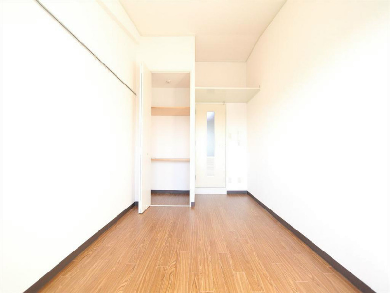 その他部屋・スペース　洋室6.6帖　クローゼット付（収納充実してます）