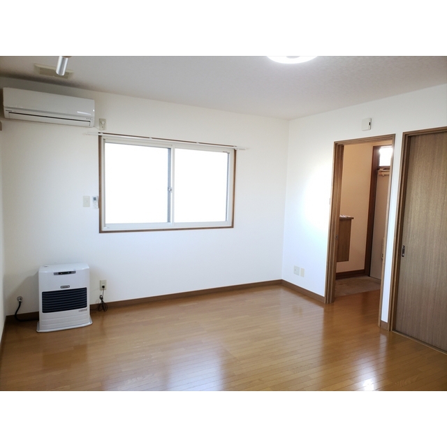 居室・リビング　洋室（10帖）の様子