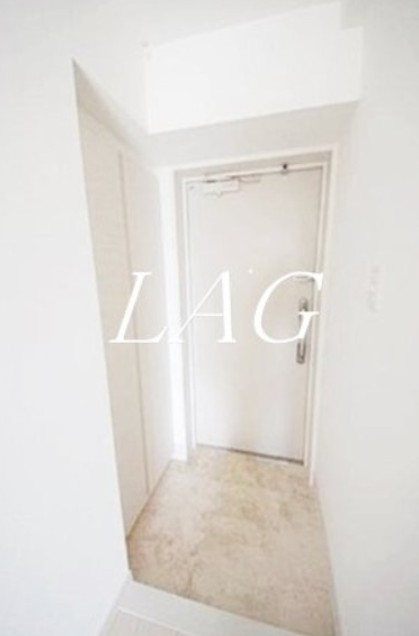 玄関　玄関です。