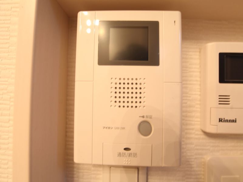 セキュリティ　モニター付インターホン