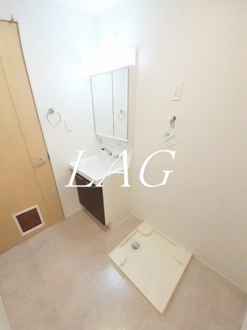 洗面設備　洗面台です。