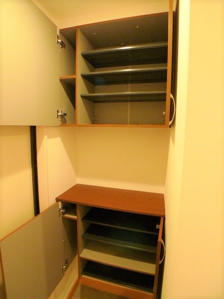 収納　★シューズボックス★