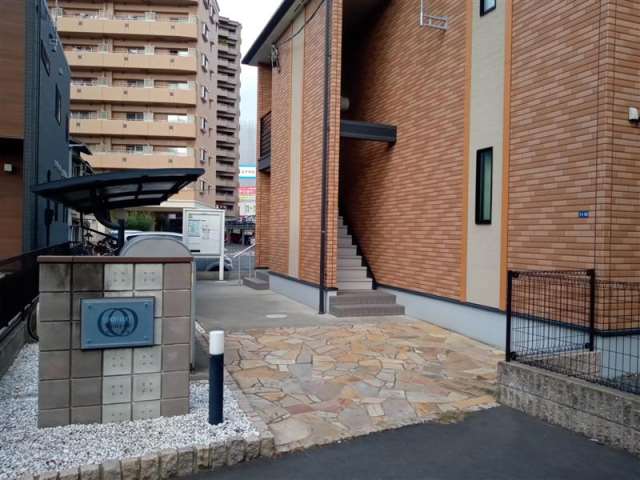 エントランス　エントランス