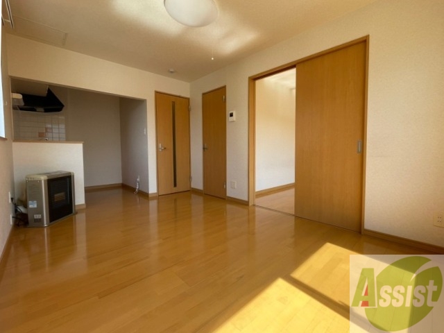 居室・リビング　広くてキレイなＬＤＫが広がっていて、充実した生活が送れそう。