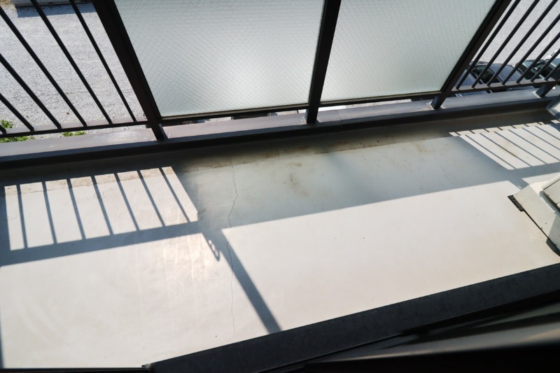 バルコニー　図面と現状に相違がある場合には現状を優先