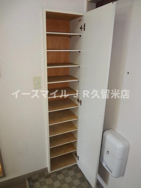 収納　大きなスペースがあり、収納には困りません