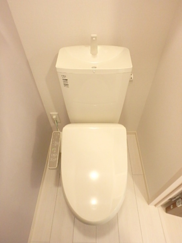 トイレ　図面と現状に相違がある場合には現状を優先