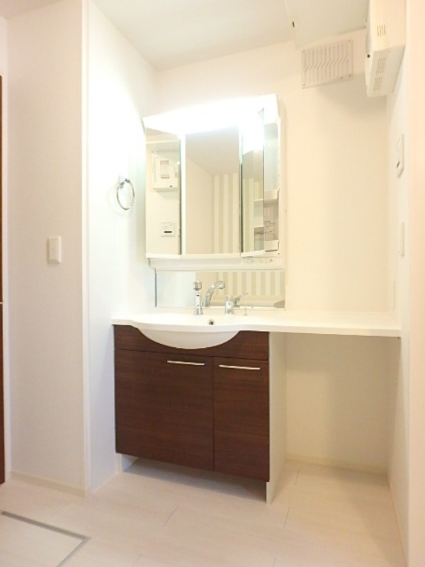 洗面設備　図面と現状に相違がある場合には現状を優先