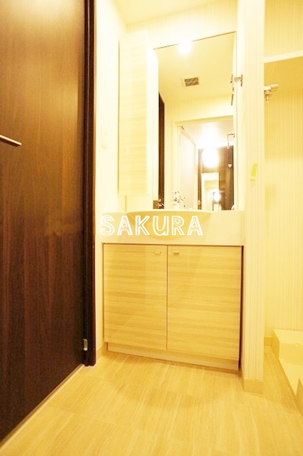 洗面設備　人気の独立洗面台♪