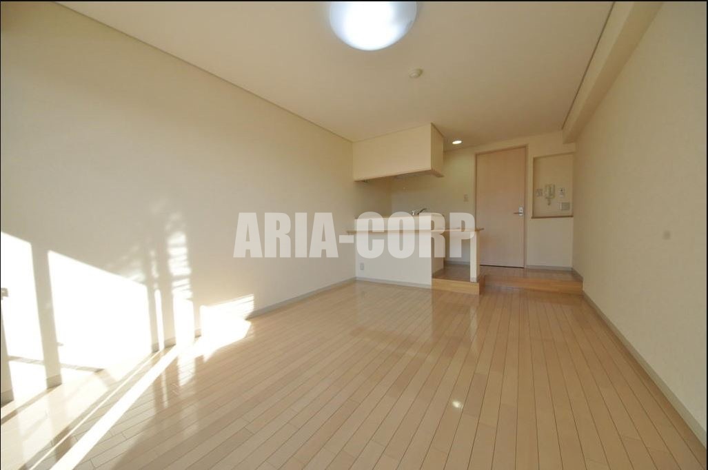 居室・リビング　解放感のある室内空間♪