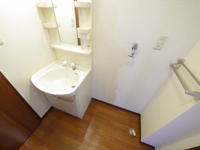 洗面設備　広い洗面スペース