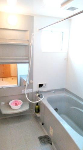 バス・シャワールーム