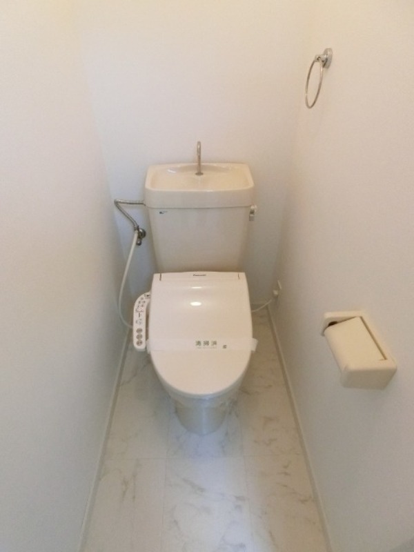 トイレ　図面と現状に相違がある場合には現状を優先