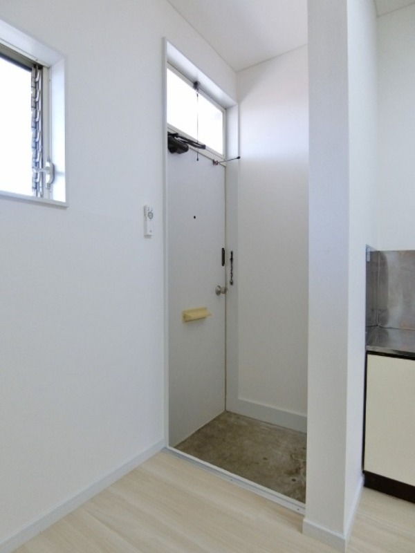 玄関　図面と現状に相違がある場合には現状を優先