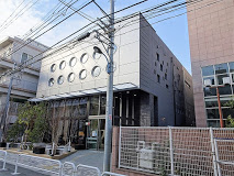 図書館　新宿区立 下落合図書館（図書館）まで480m