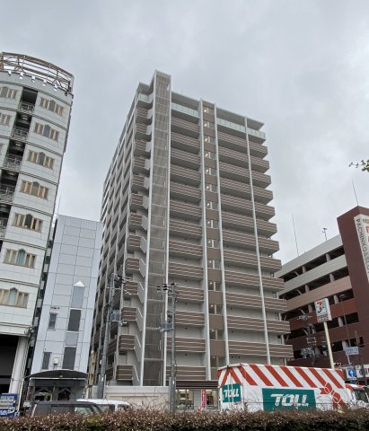 建物外観　オートロック付きで安心です！