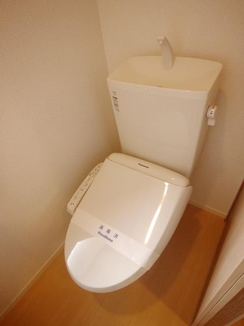 トイレ　★ウォッシュレット付のトイレです★