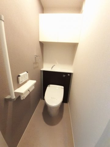 トイレ　トイレもきれいです