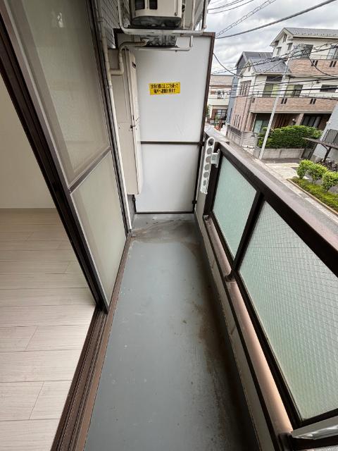 バルコニー　※他の部屋の写真撮なります