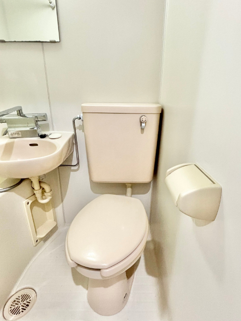 トイレ　※他の部屋の写真撮なります