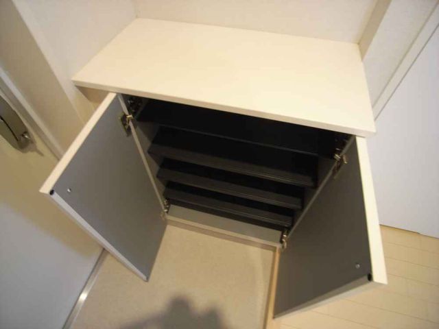 その他設備　下駄箱