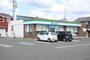 コンビニ　ファミリーマート豊川諏訪西店（コンビニ）まで441m