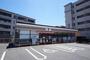 コンビニ　セブンイレブン　三ヶ森電停前店（コンビニ）まで80m