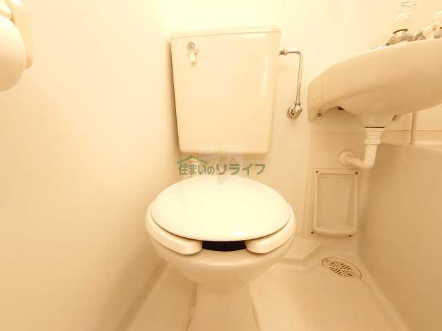 トイレ　別部屋参考画像