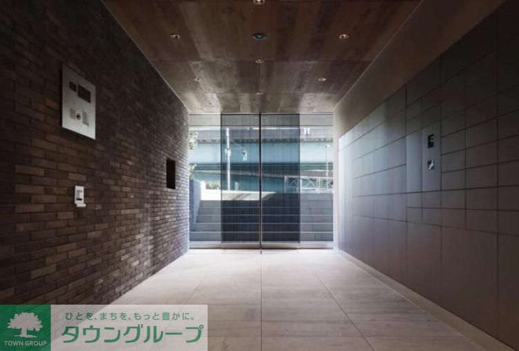 エントランス　エントランス