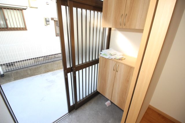 玄関　落ち着いた玄関です