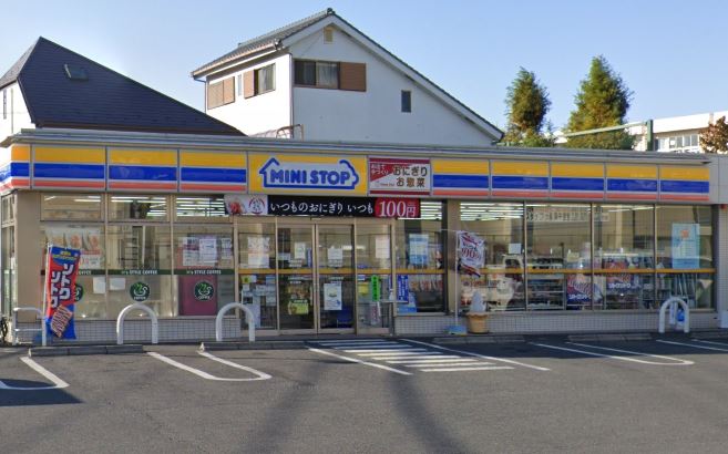 コンビニ　ミニストップ 調布染地店（コンビニ）まで638m