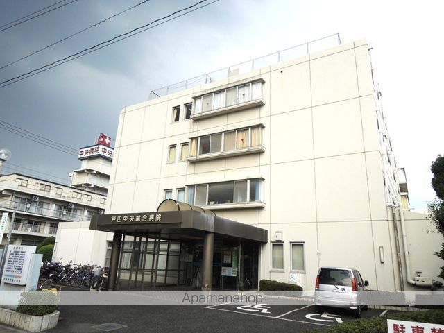 病院　戸田中央総合病院（病院）まで179m