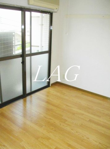 居室・リビング　洋室のお部屋です。