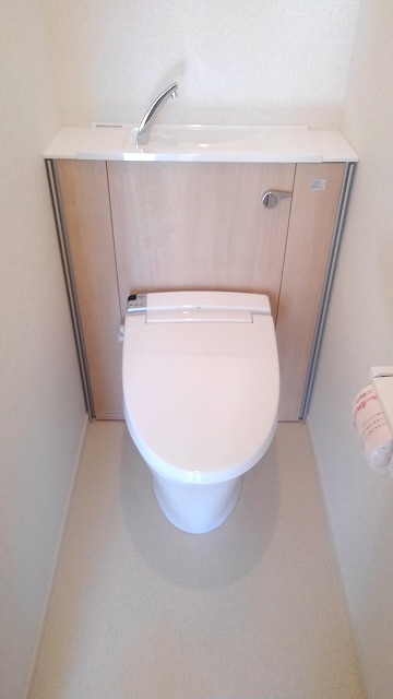 トイレ　シンプルで使いやすいトイレです