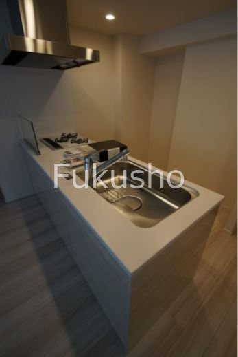 キッチン　家具はつきません