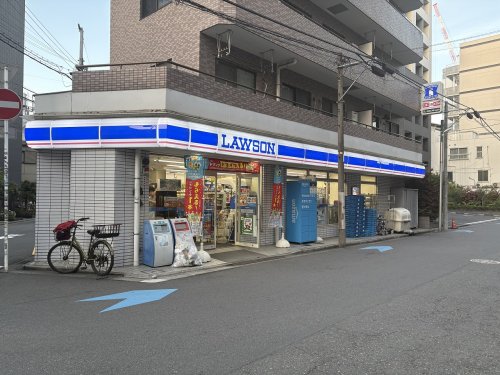 コンビニ　ローソン堀ノ内町（コンビニ）まで168m