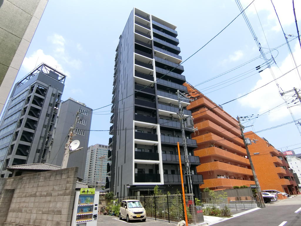 建物外観　南向きバルコニー