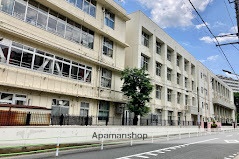 中学校　矢口中学校（中学校）まで322m